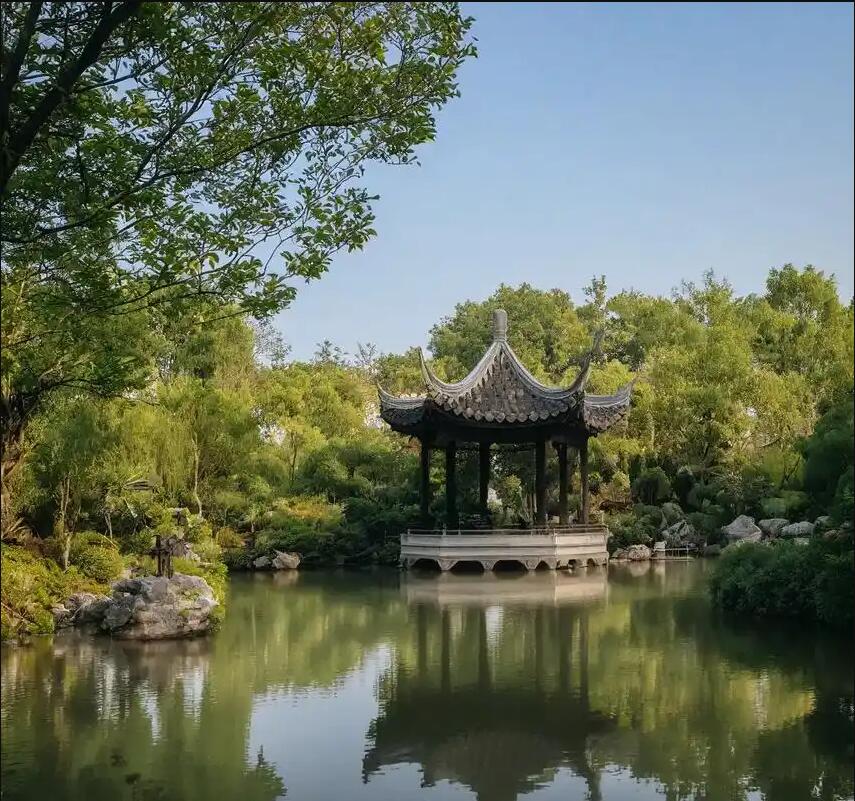 都江堰青丝餐饮有限公司